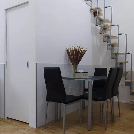 Lyly - Modern With Free Parking * Praga